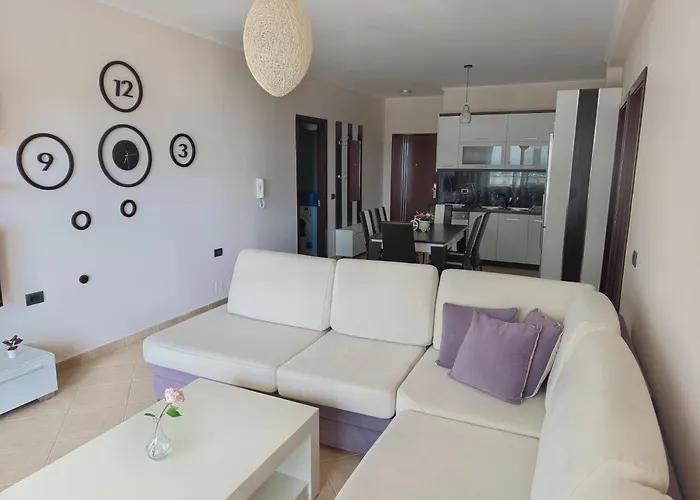 Blue Eyes Apartment *