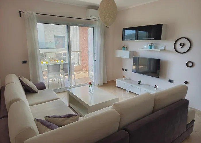 Blue Eyes Apartment