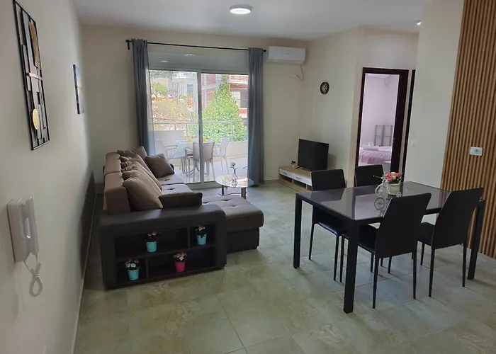 Blue Eyes Apartment *