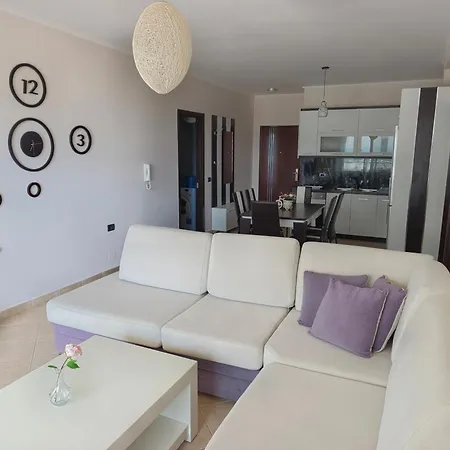 Blue Eyes Apartament *