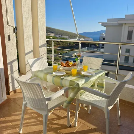 Blue Eyes Apartament *