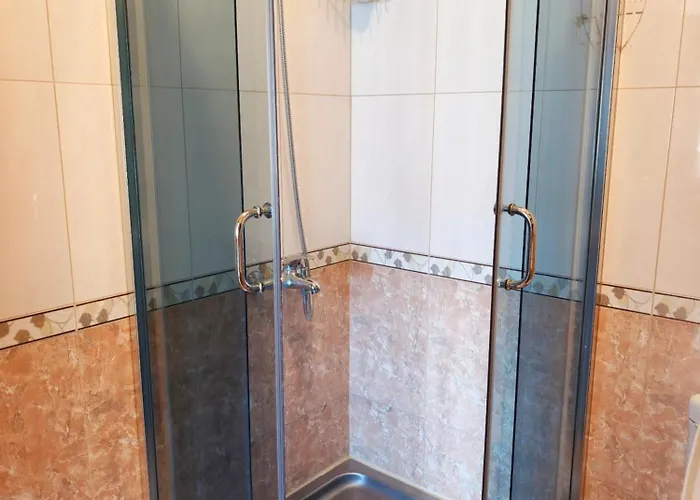 Blue Eyes סרנדה